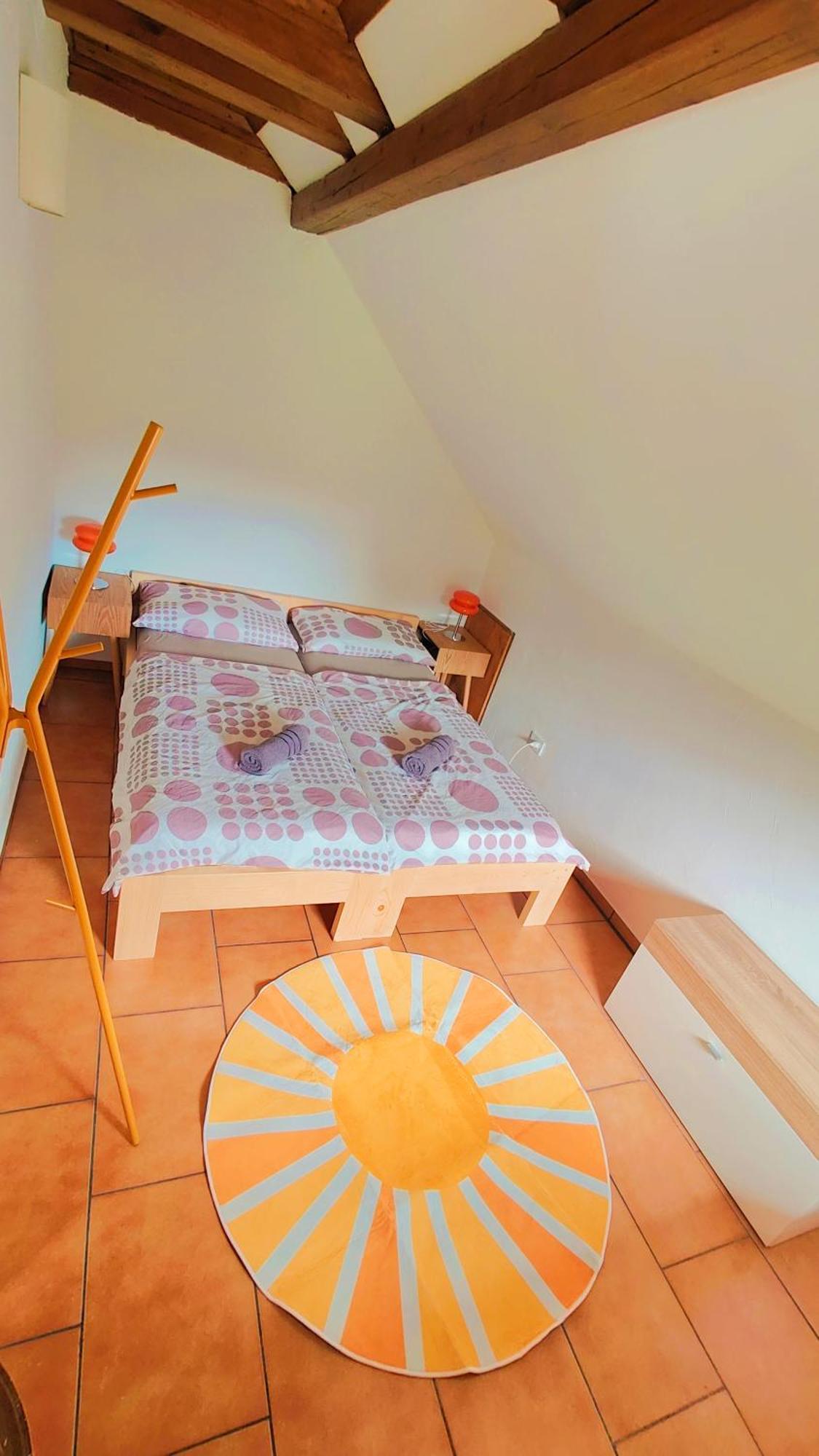 Soca Home Бовец Номер фото
